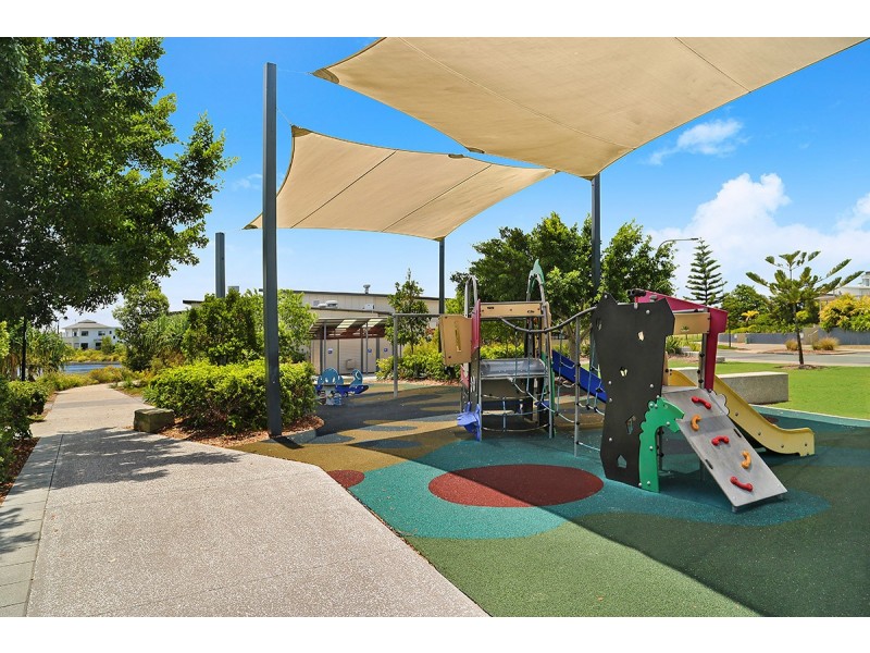 29 Pumicestone Way, Mountain Creek QLD 4557