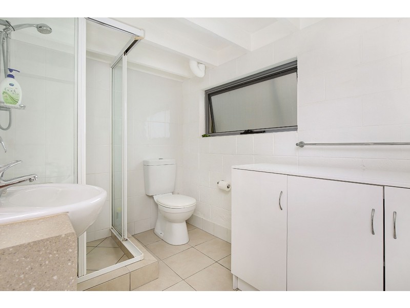 10 Tarnkun Street, Alexandra Headland QLD 4572