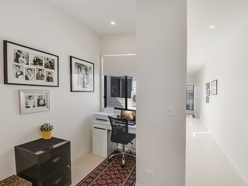 12 Machans Lane, Maroochydore QLD 4558