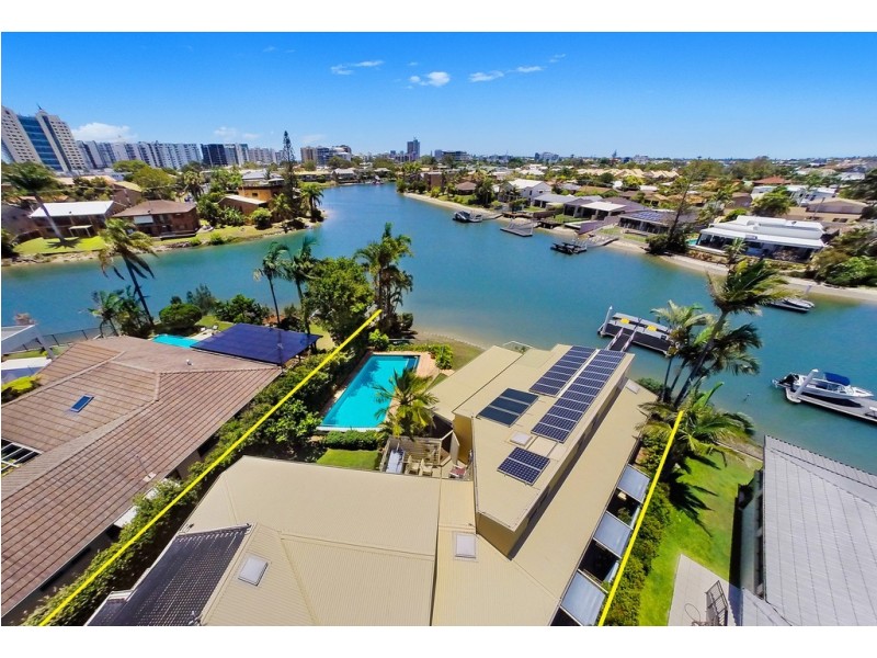 21 Moondarra Crescent, Mooloolaba QLD 4557