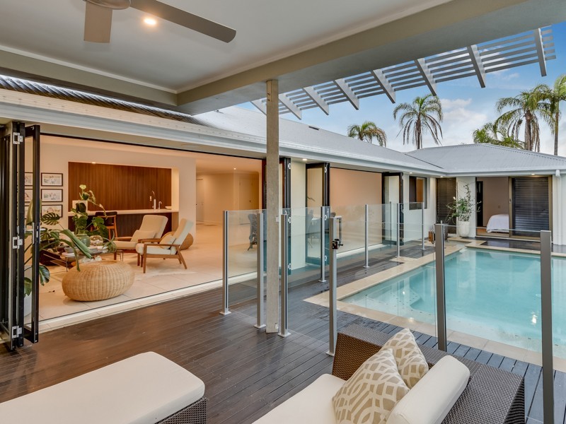 56 Ocean View Avenue, Mooloolaba QLD 4557