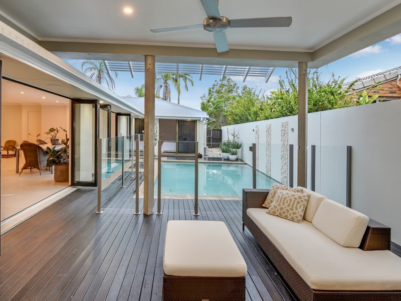 56 Ocean View Avenue, Mooloolaba QLD 4557