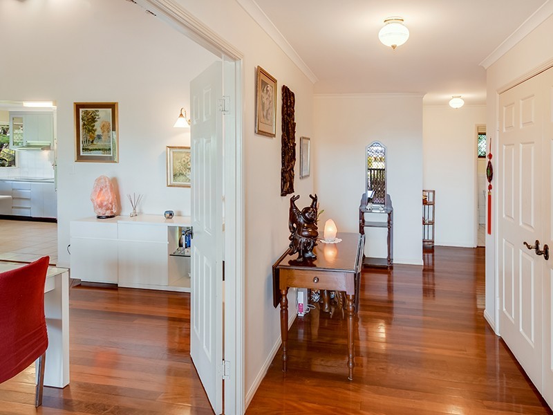 18 Dixon Road, Buderim QLD 4556