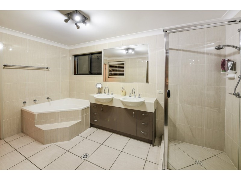 18a Lavarack Crescent, Buderim QLD 4556