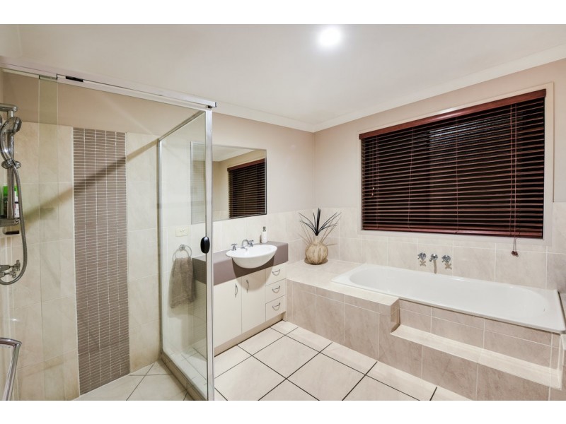 18a Lavarack Crescent, Buderim QLD 4556
