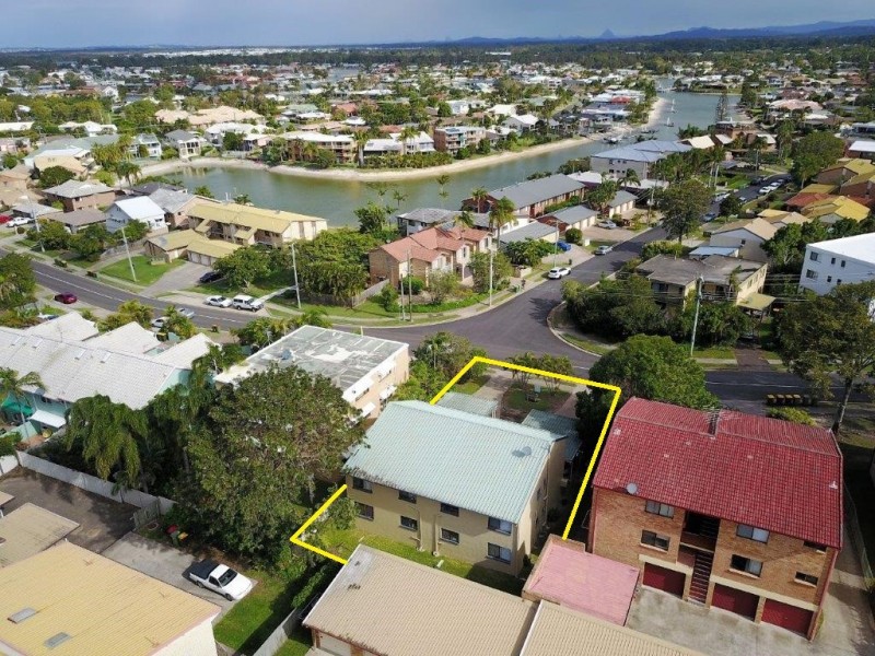 1/32 Goonawarra Drive, Mooloolaba QLD 4557