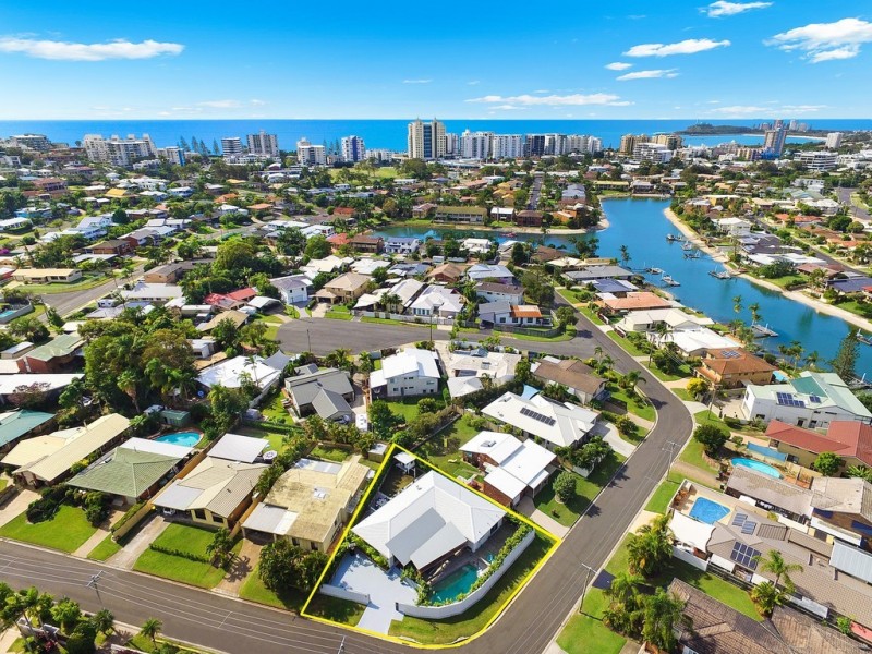 32 Moondarra Crescent, Mooloolaba QLD 4557