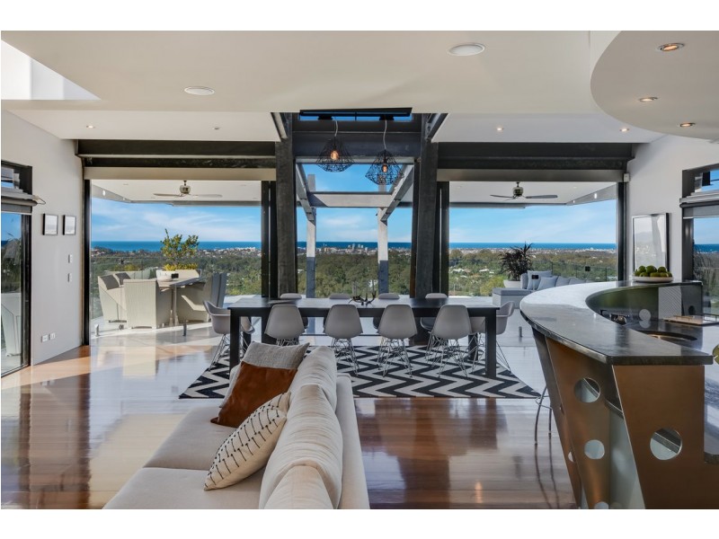 12 Panorama Crescent, Buderim QLD 4556