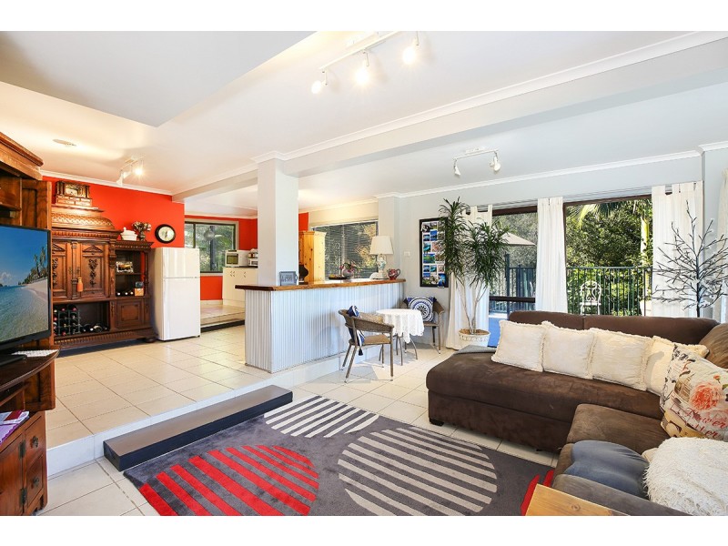 42 Savilles Road, Highworth QLD 4560