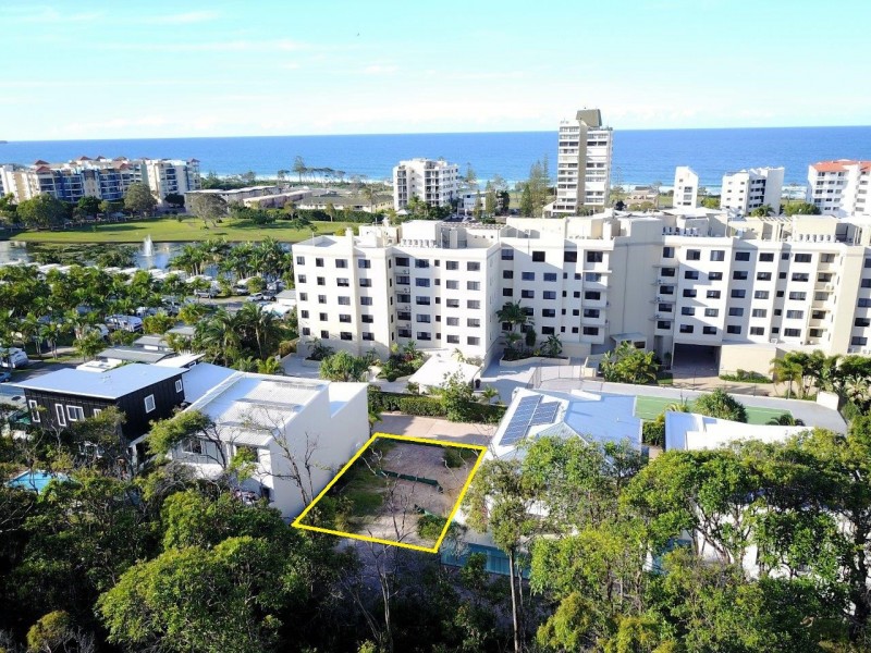 24 Mari Street, Alexandra Headland QLD 4572