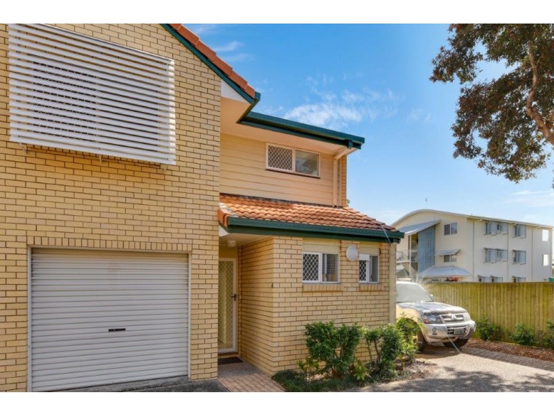 4/52-54 Kingsford Smith Parade, Maroochydore QLD 4558