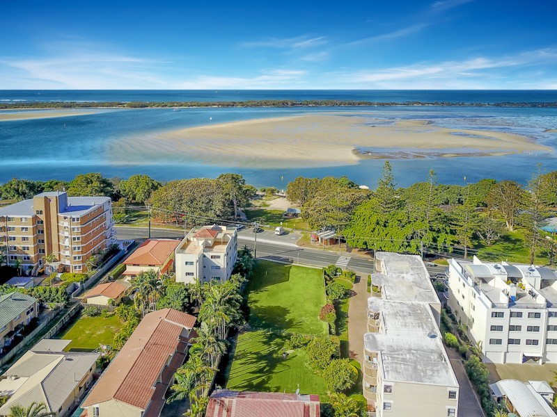65 Esplanade, Golden Beach QLD 4551