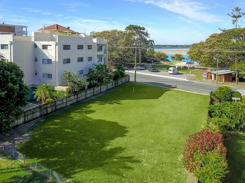 65 Esplanade, Golden Beach QLD 4551