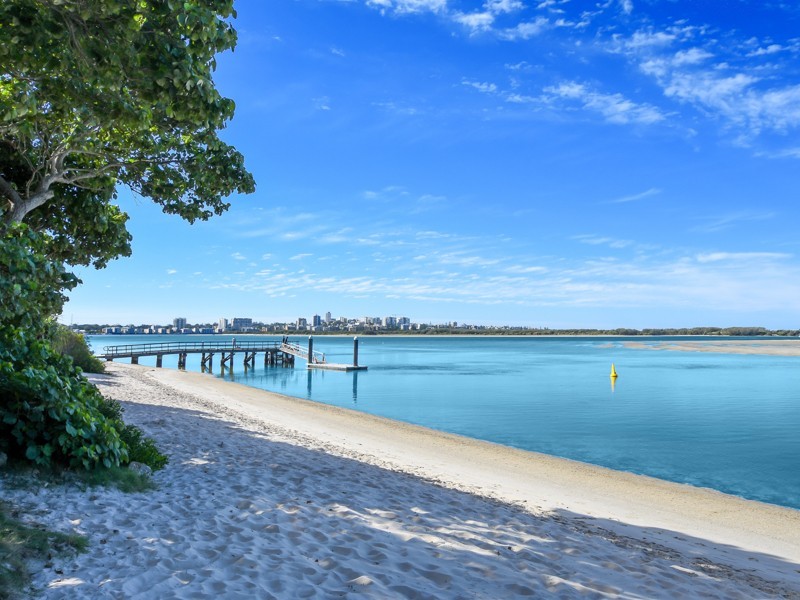 65 Esplanade, Golden Beach QLD 4551