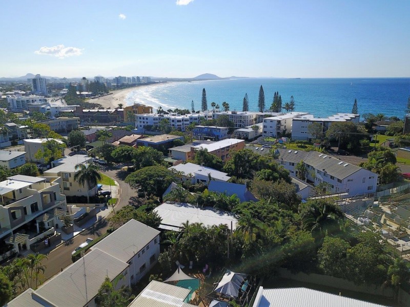 15 Leo Crescent, Alexandra Headland QLD 4572