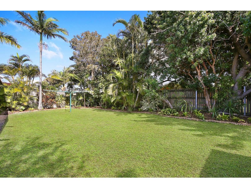 18 Balyata Street, Warana QLD 4575