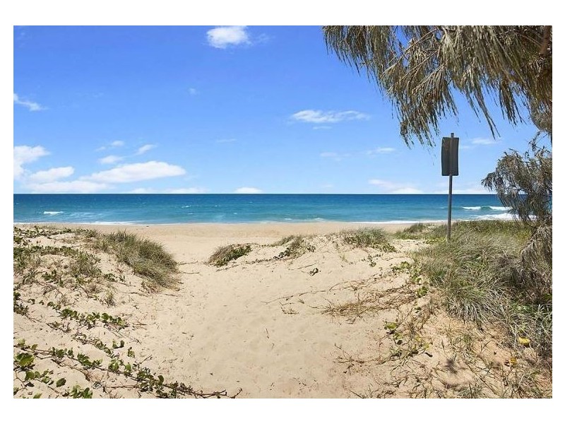 18 Balyata Street, Warana QLD 4575