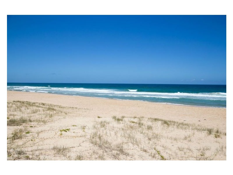 18 Balyata Street, Warana QLD 4575