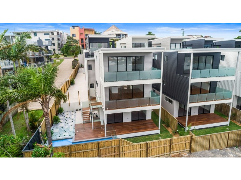 9-11 Marjorie Street, Mooloolaba QLD 4557