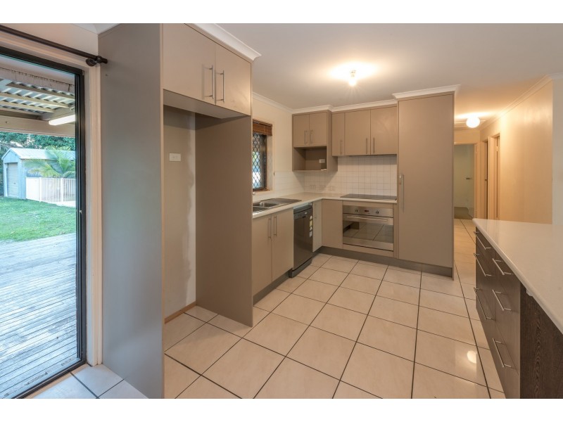 4 Lake Court, Maroochydore QLD 4558
