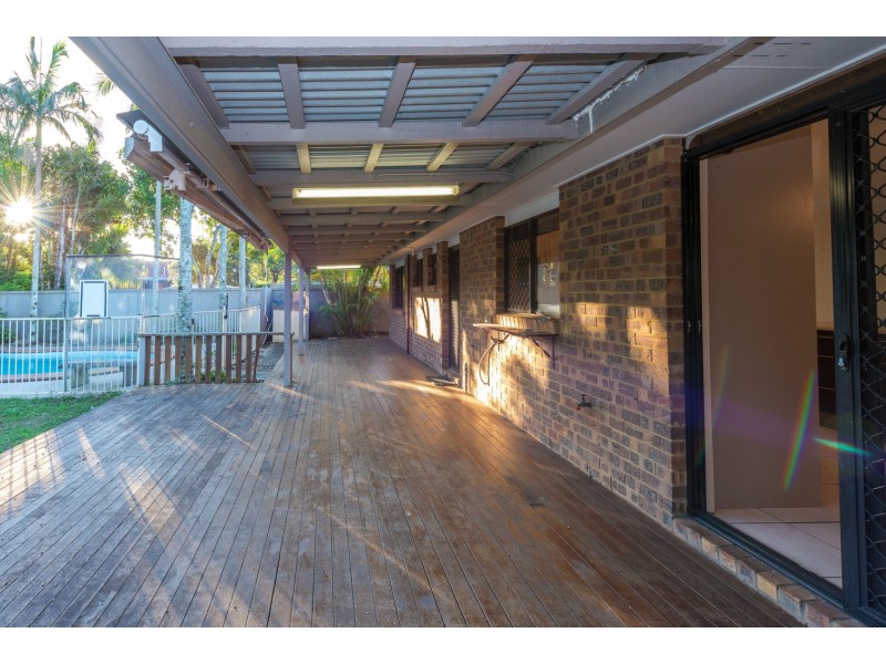 4 Lake Court, Maroochydore QLD 4558