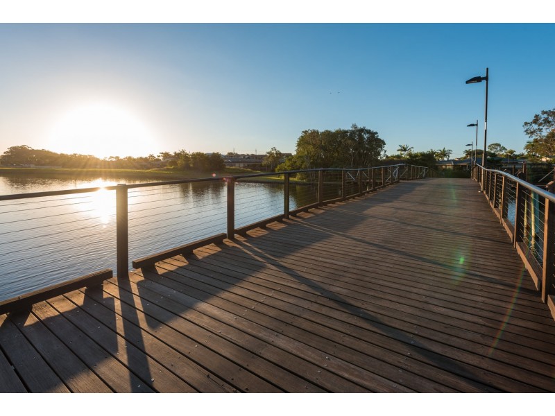 4 Lake Court, Maroochydore QLD 4558