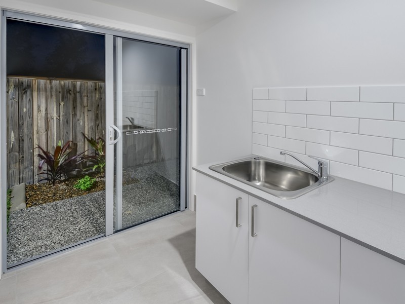 2/14 Woodbrook Drive, Buderim QLD 4556