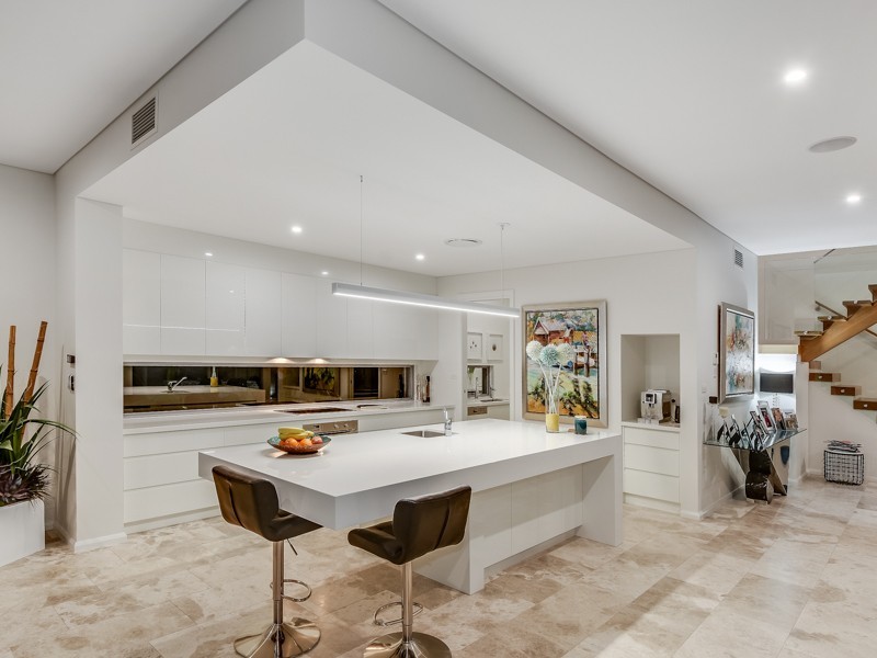 79 Oceanic Drive, Warana QLD 4575