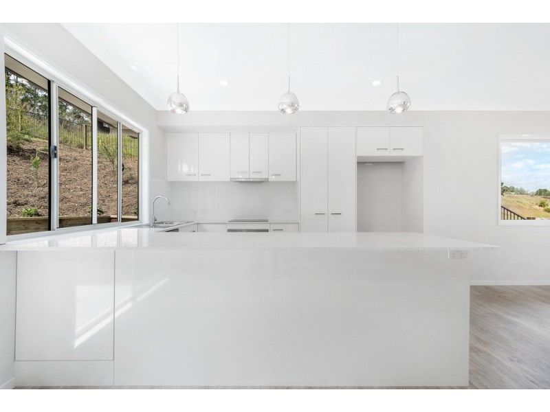 94 Plantation Rise Drive, Woombye QLD 4559