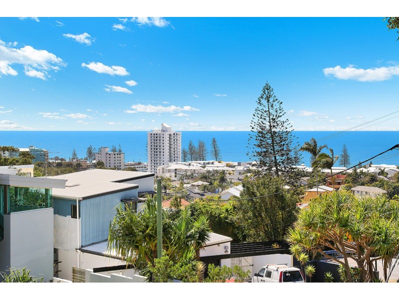 1 Kawana Street, Alexandra Headland QLD 4572