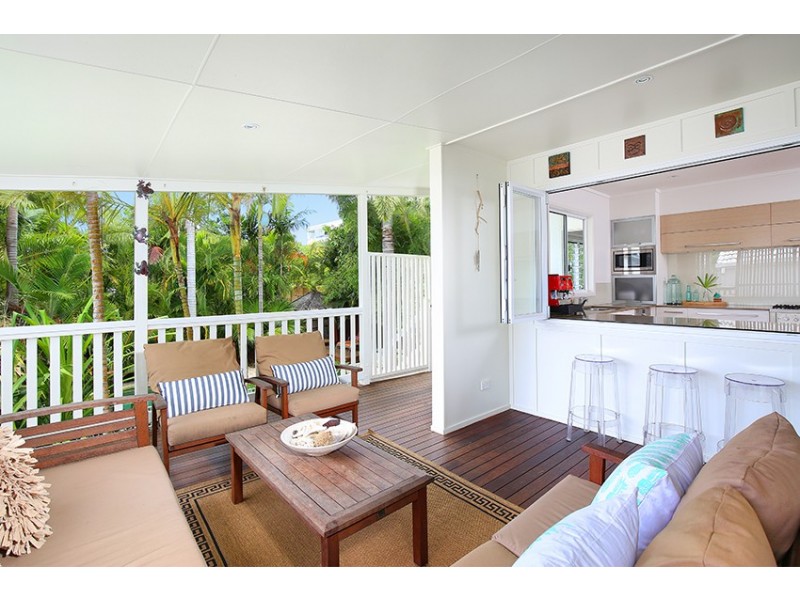 33 Mary Street, Alexandra Headland QLD 4572