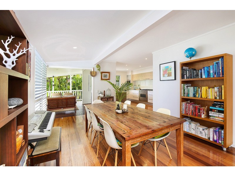 33 Mary Street, Alexandra Headland QLD 4572