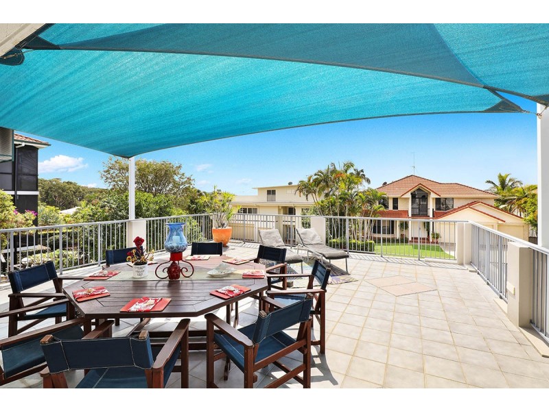 12 Ocean Crest Place, Alexandra Headland QLD 4572
