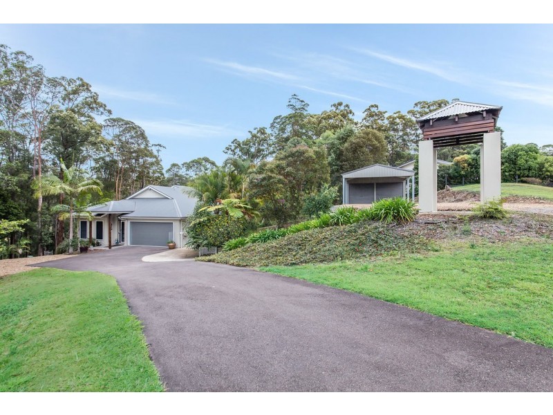 12 Leigha Place, Kureelpa QLD 4560