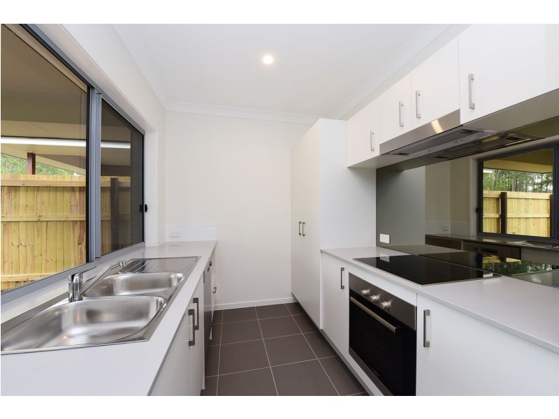Unit 10/57-59 Beerwah Parade, Beerwah QLD 4519