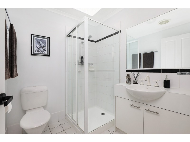 2/15 Alice Street, Alexandra Headland QLD 4572