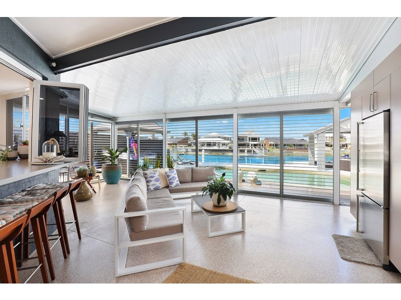 48 Tarwarri Crescent, Mooloolaba QLD 4557