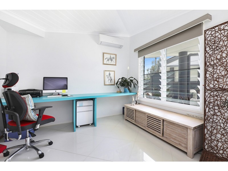 48 Tarwarri Crescent, Mooloolaba QLD 4557