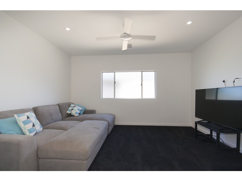 53 Mons School Road, Mons QLD 4556