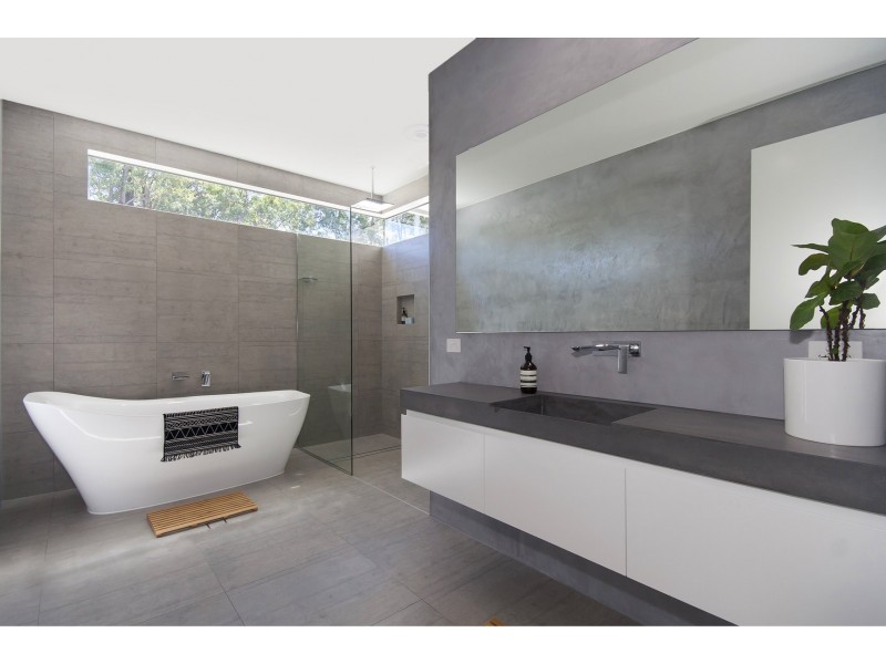 53 Mons School Road, Mons QLD 4556