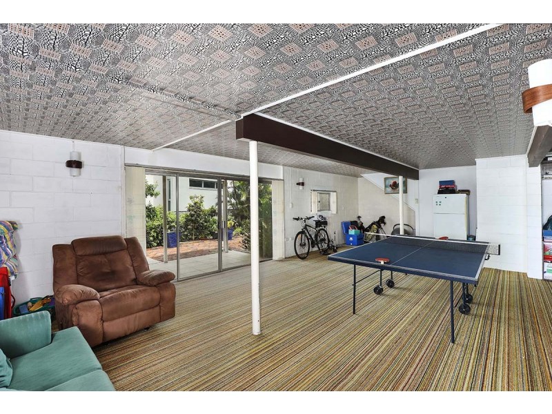 104 Buderim Avenue, Alexandra Headland QLD 4572