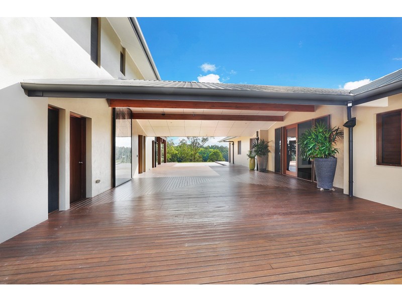 5 Gumboil Road, Lake Macdonald QLD 4563