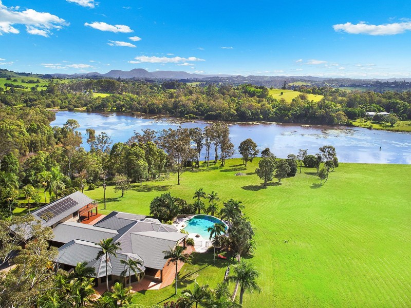 5 Gumboil Road, Lake Macdonald QLD 4563