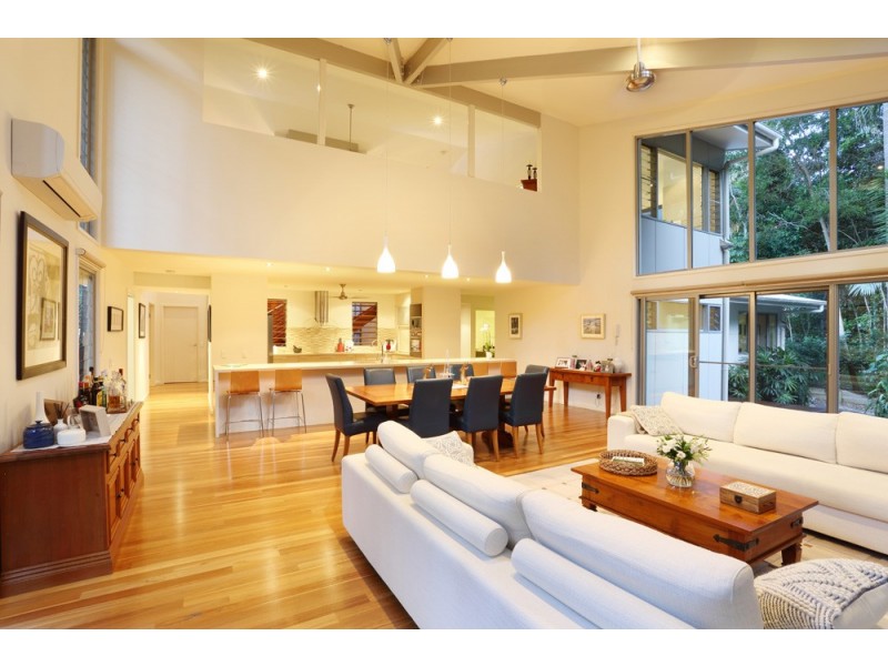 21 Bowerbird Place, Mons QLD 4556