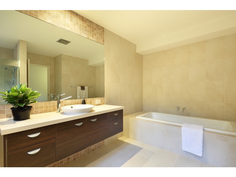 21 Bowerbird Place, Mons QLD 4556