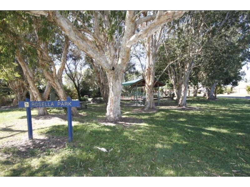 13 Rosella Street, Parrearra QLD 4575