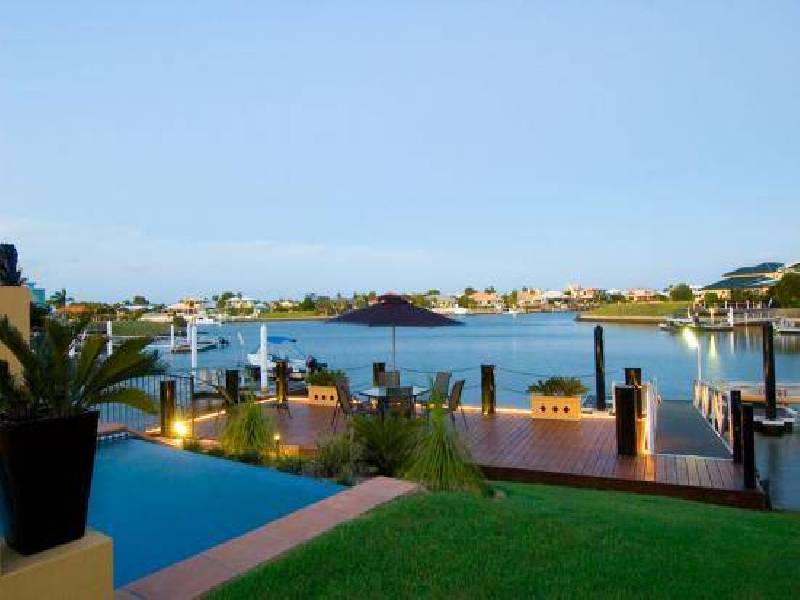 11 The Corso, Pelican Waters QLD 4551