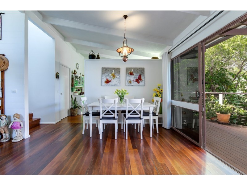 11 Allunga Court, Mooloolaba QLD 4557