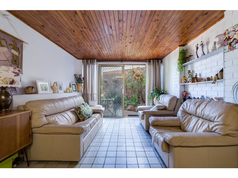 11 Allunga Court, Mooloolaba QLD 4557