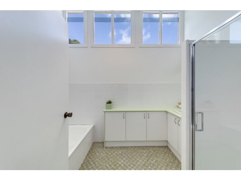 11 Allunga Court, Mooloolaba QLD 4557